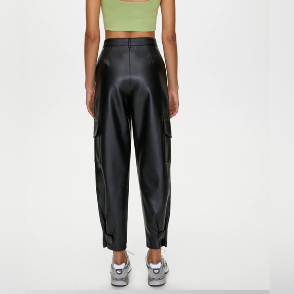 Wilfred leather modern cargo pants size 6 - Picture 4 of 6